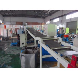 生產(chǎn)EPDM片材擠出機(jī)（優(yōu)質(zhì)）EPDM片材擠出生產(chǎn)線