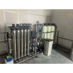 內(nèi)鏡室大型大容量純水機(jī)可定制