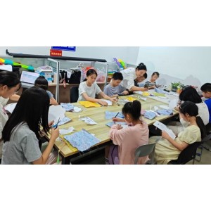 蘇州三六六社會(huì)實(shí)踐青少年宋錦珍珠扇DIY手工活動(dòng)火熱招生中