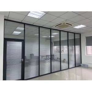 大港区安装玻璃隔断全铝玻璃隔断一应俱全